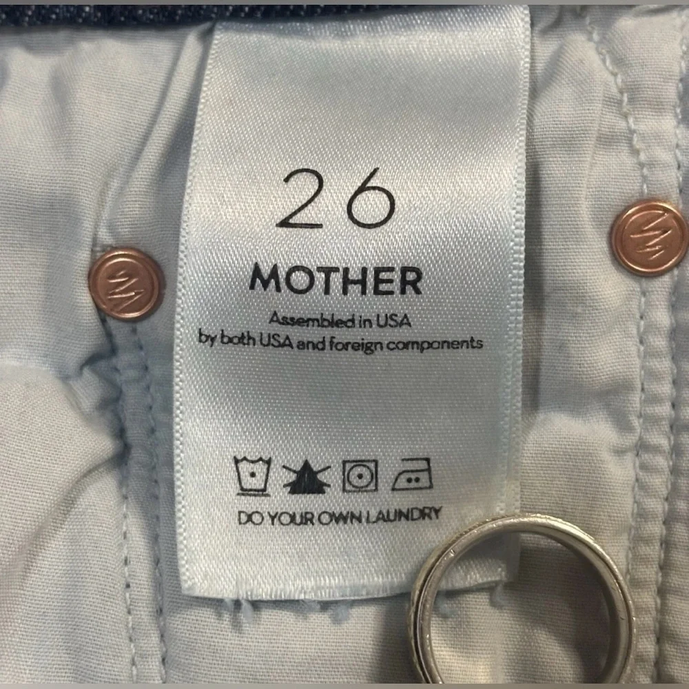 MOTHER Superior Tomcat Knickers Capris  Your Treat Or Mine Button Fly Mid Rise
